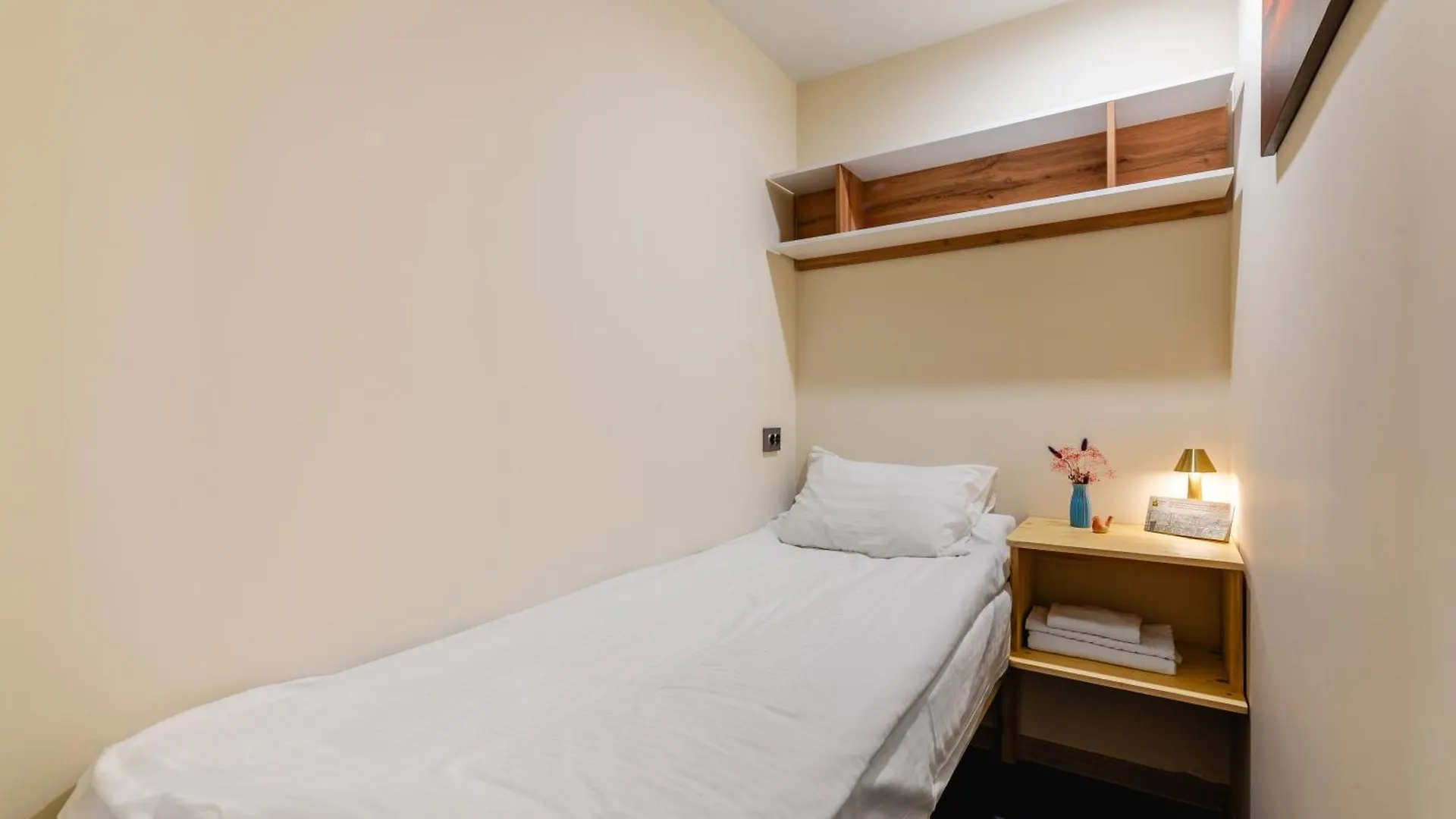 Aykun Capsule Hotel Almaty