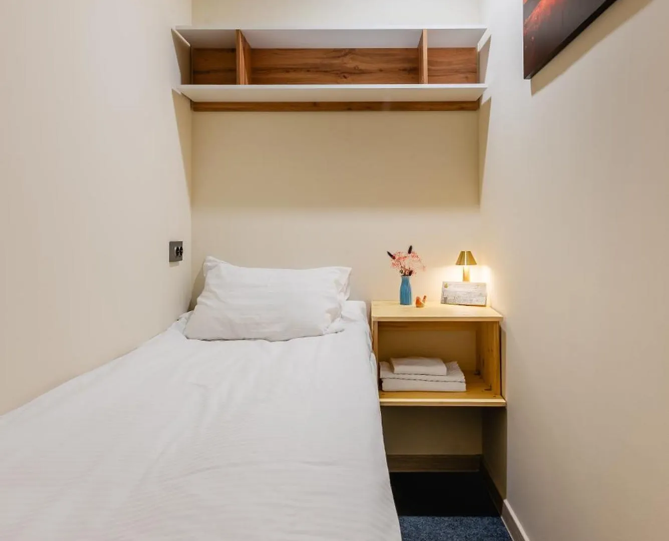 Hostel Aykun Capsule Hotel Almaty